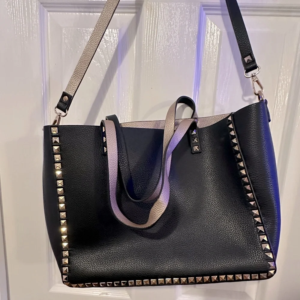 Large Rockstud Tote - Picture 1 of 8
